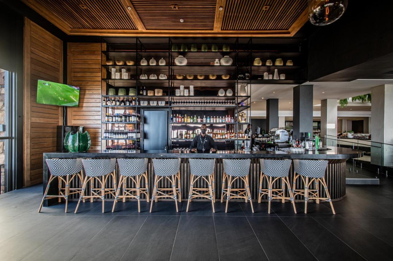 The Capital Zimbali Hotel Ballito Exterior photo The bar at the restaurant