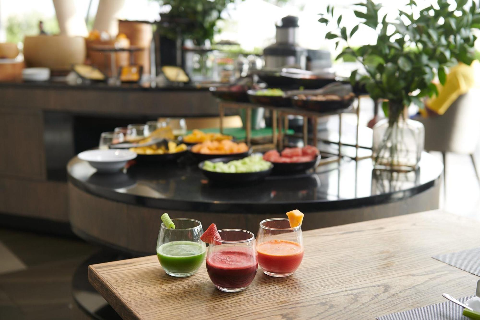 The Capital Zimbali Hotel Ballito Exterior photo Juice bar